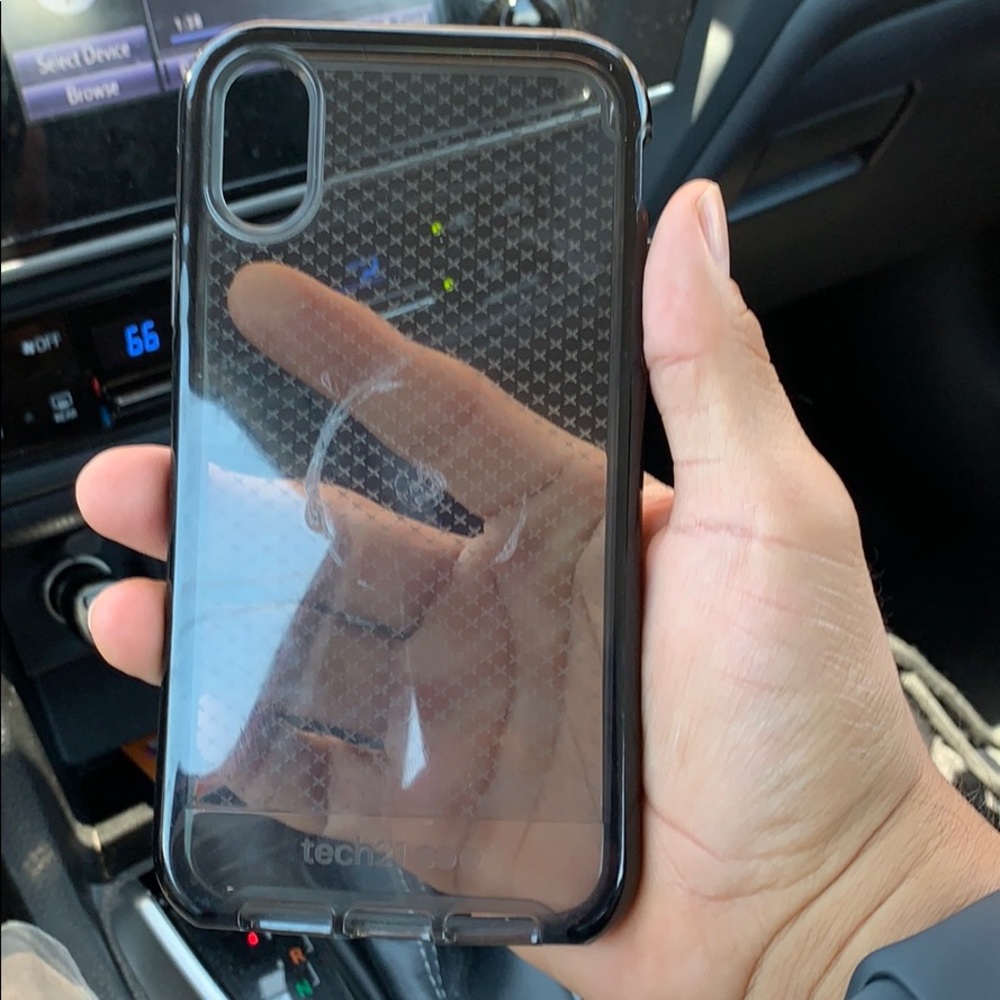 Great Condition Tech 21 iPhone XR case